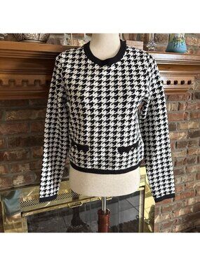 Nordstrom Black & White Herringbone Sweater Size Medium NWT